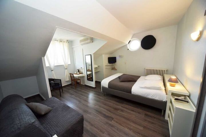 Room 18 of 62