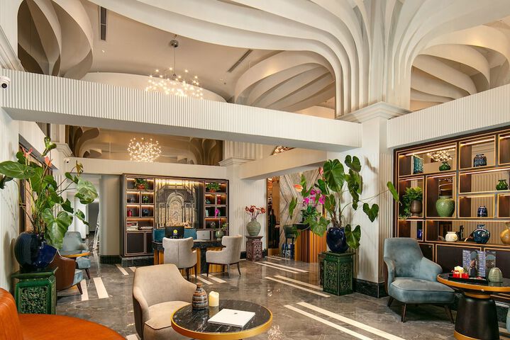 Hotel Interior 7 of 153