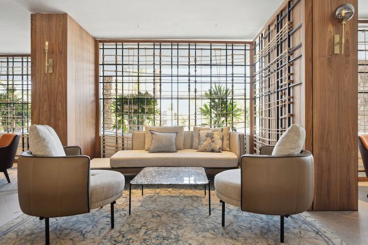 Hotel Lobby