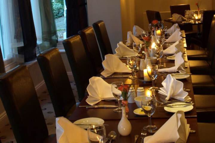 Dining 22 of 44