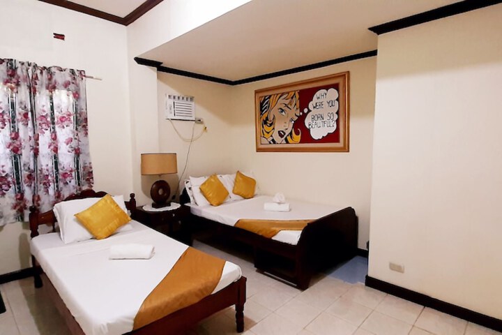Room 25 of 71