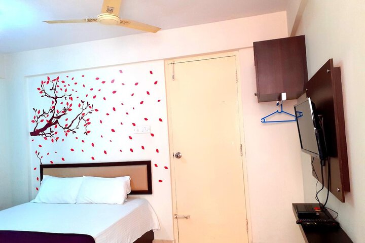Room 13 of 45