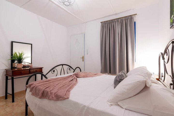 Room 5 of 29