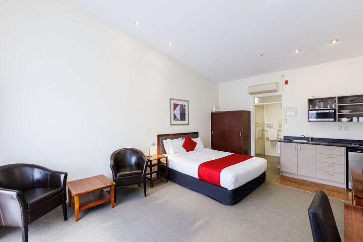 Room 8 of 42