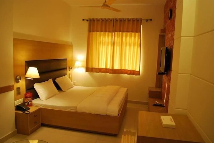 Room 39 of 48