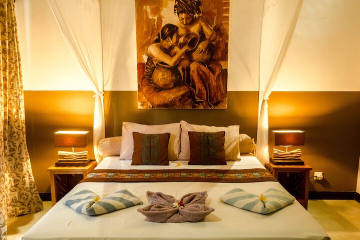 Room 2 of 31