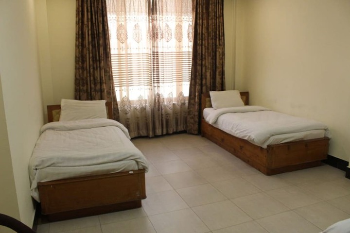 Room 7 of 29