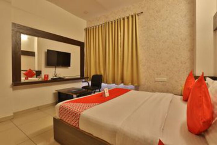 Room 17 of 25