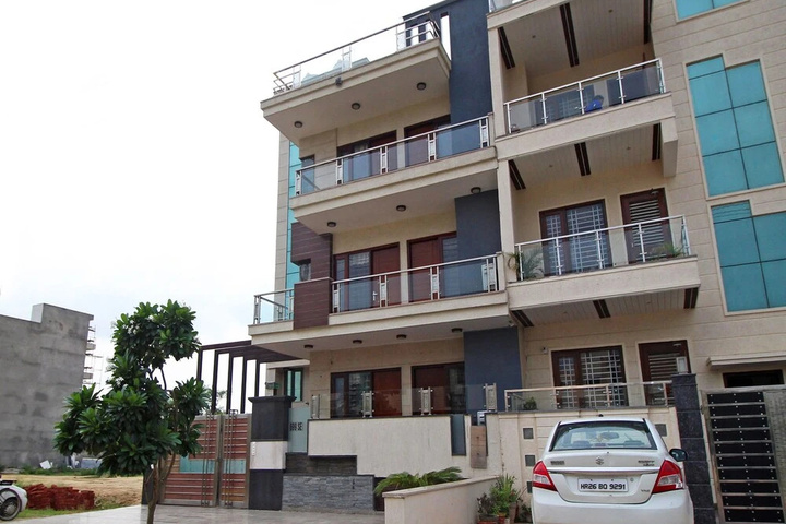 OYO 6601 Mannat Residency