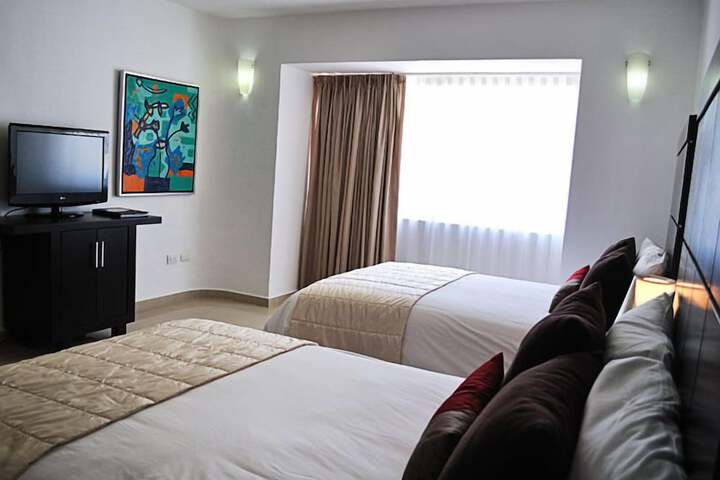 Room 9 of 22