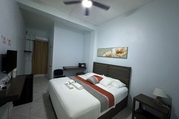 Room 2 of 21