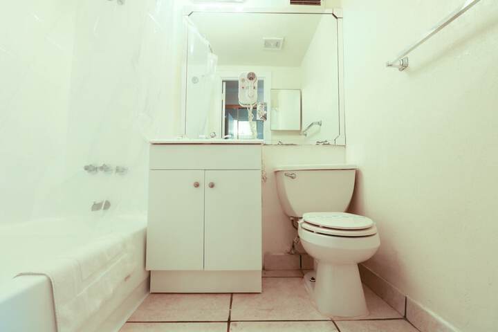 Room 15 of 27