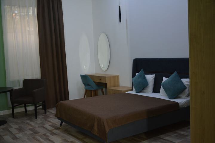 Room 8 of 78
