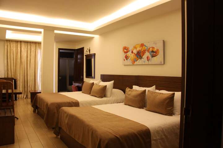 Room 49 of 119