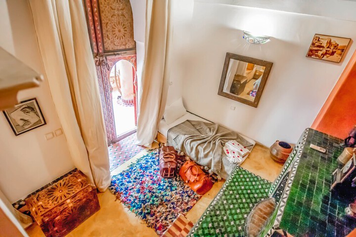 Room 29 of 75