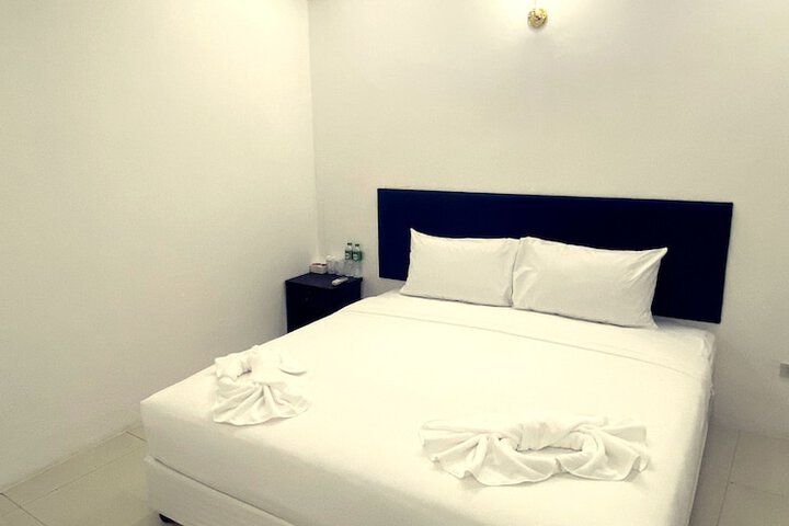 Room 7 of 34