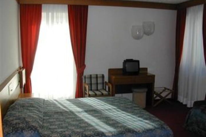 Suite Photo
