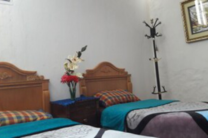 Room 10 of 10