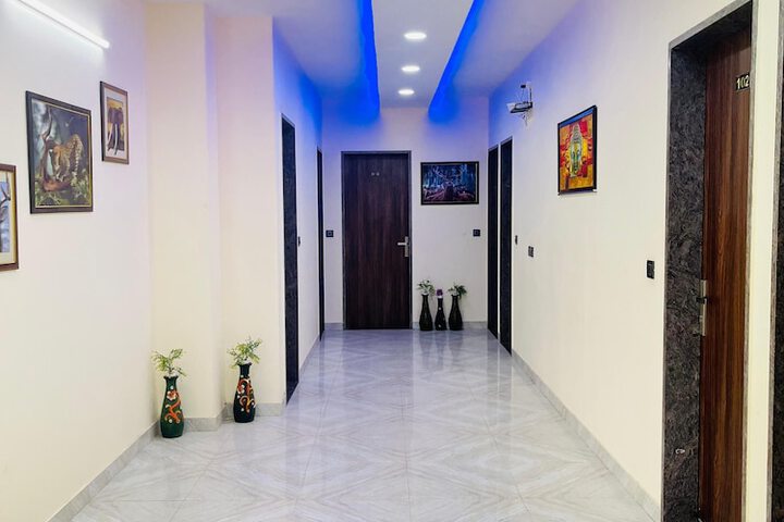 Hotel Interior 2 of 16