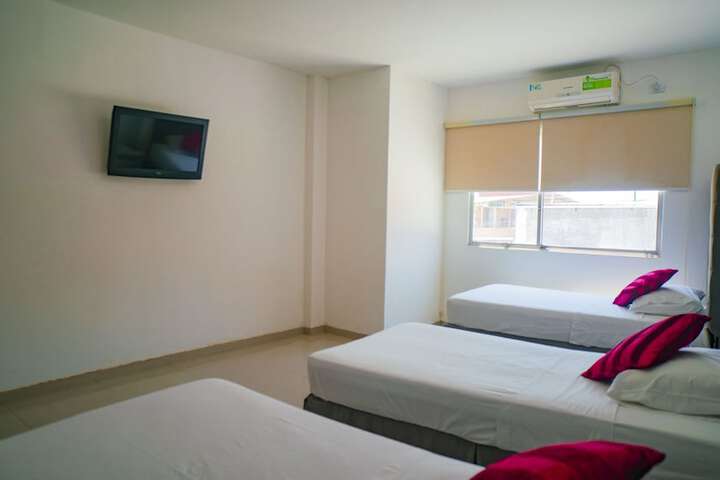 Room 17 of 36