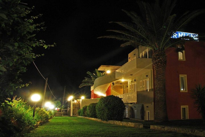 Hotel 52 of 56