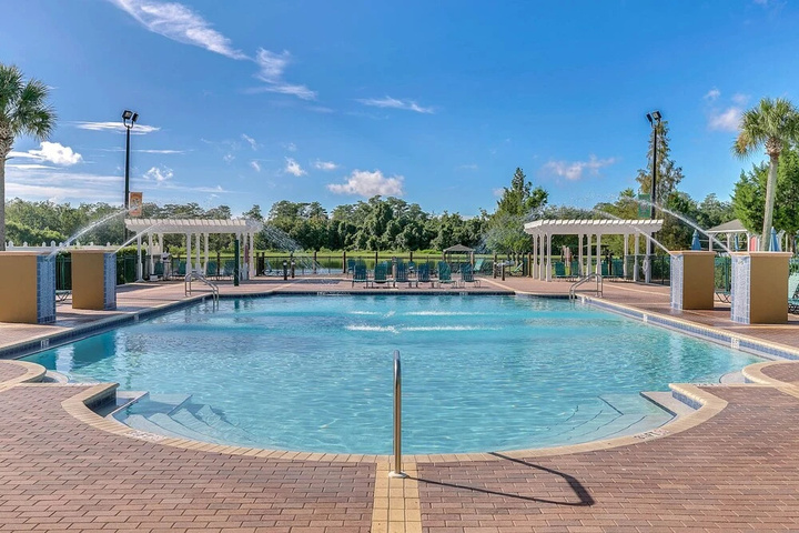 Pool 12 of 22