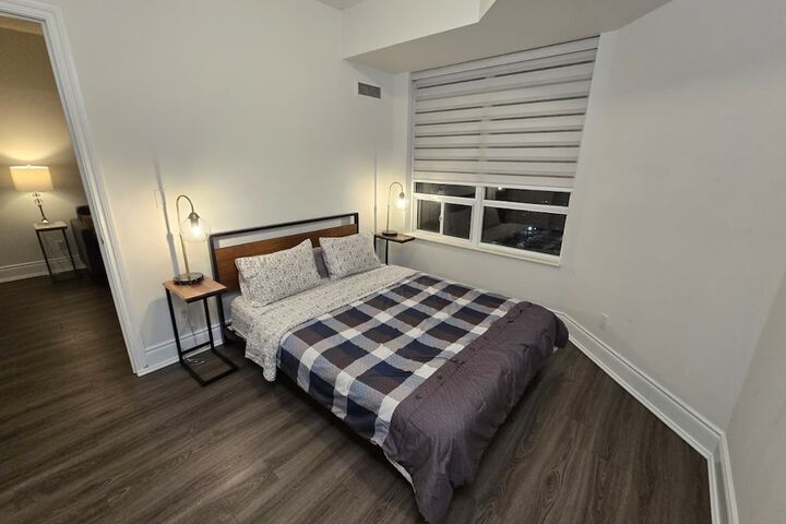 Room 51 of 168