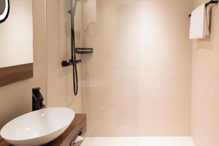 Clean Restrooms