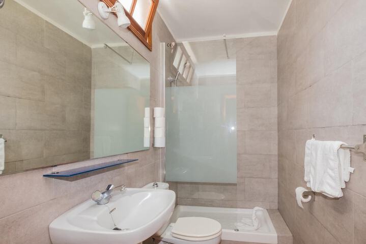 Clean Restrooms