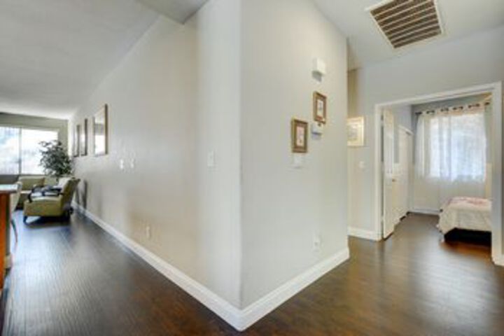 Ballroom/Hall 15 of 35