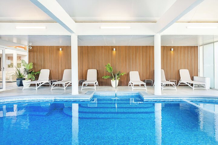 Pool 58 of 139