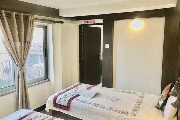 Room 16 of 138