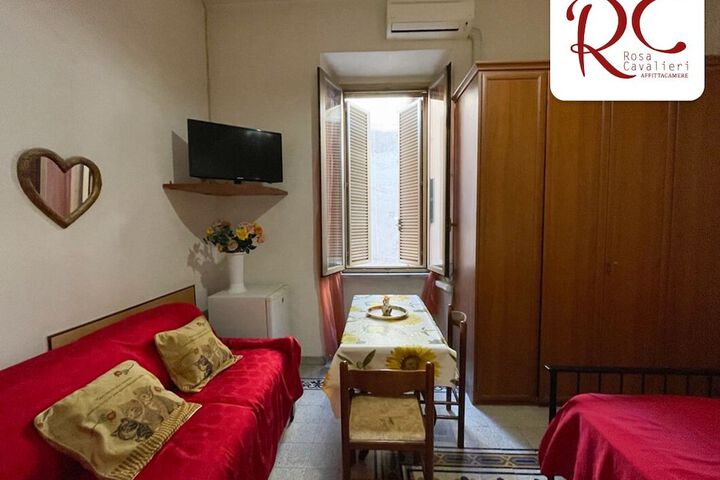 Room 10 of 20