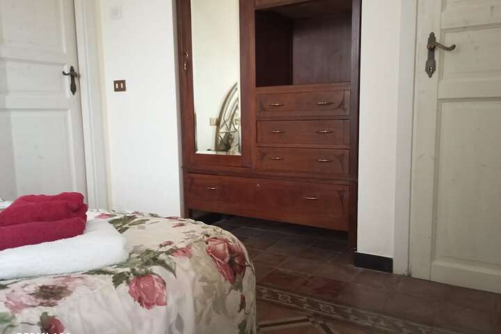 Room 4 of 57