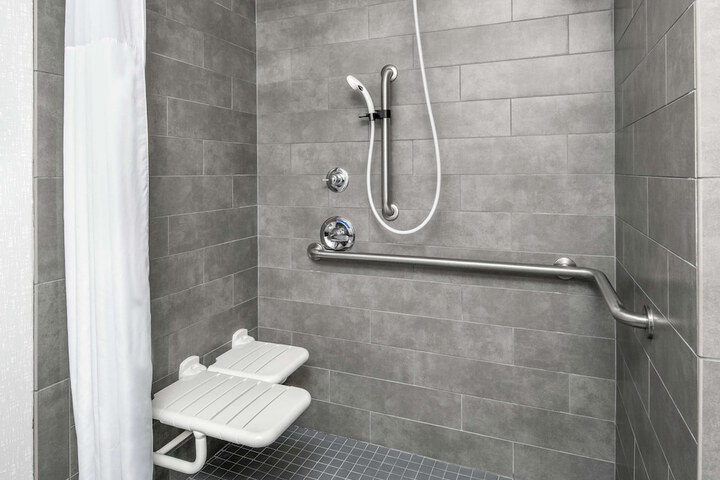 Bathroom shower