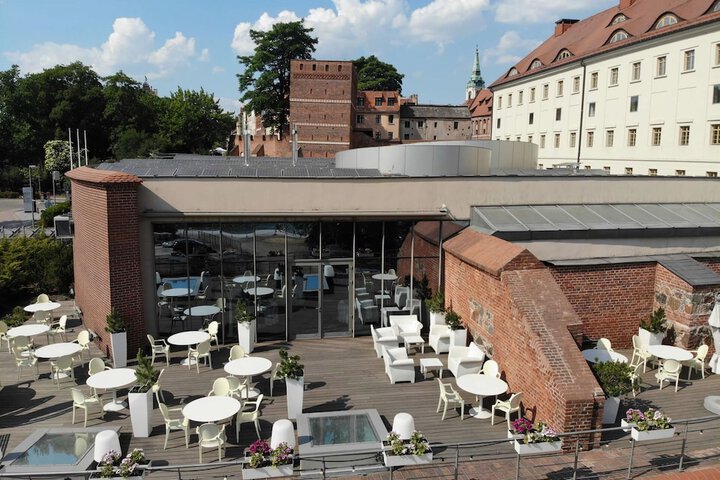 Hotel 70 of 70