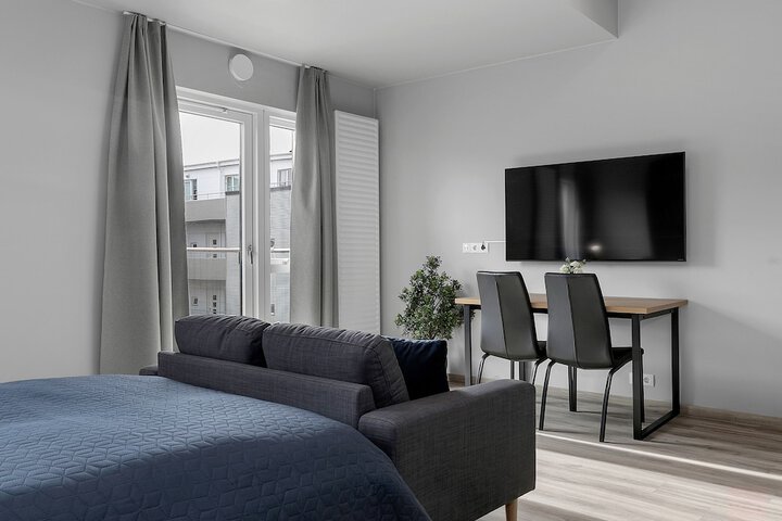Room 14 of 25