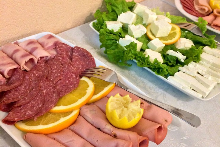 Dining 59 of 81
