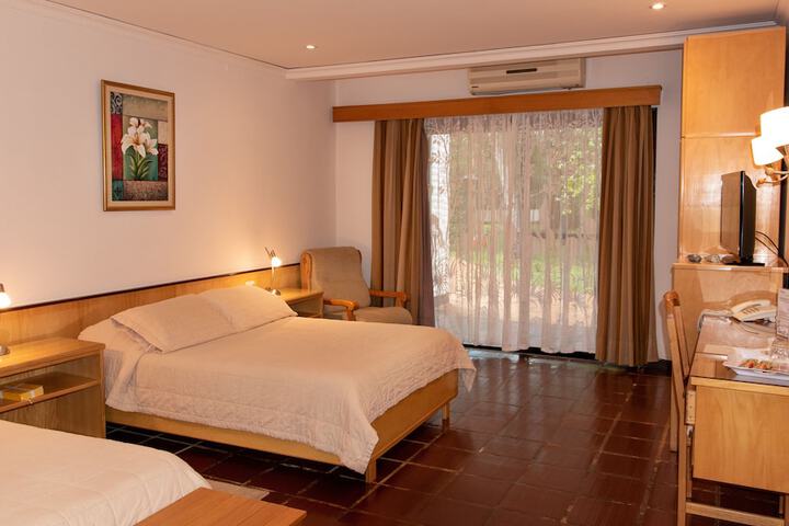Room 6 of 54