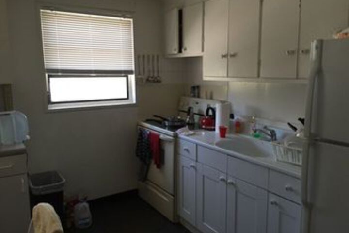 Room 30 of 38