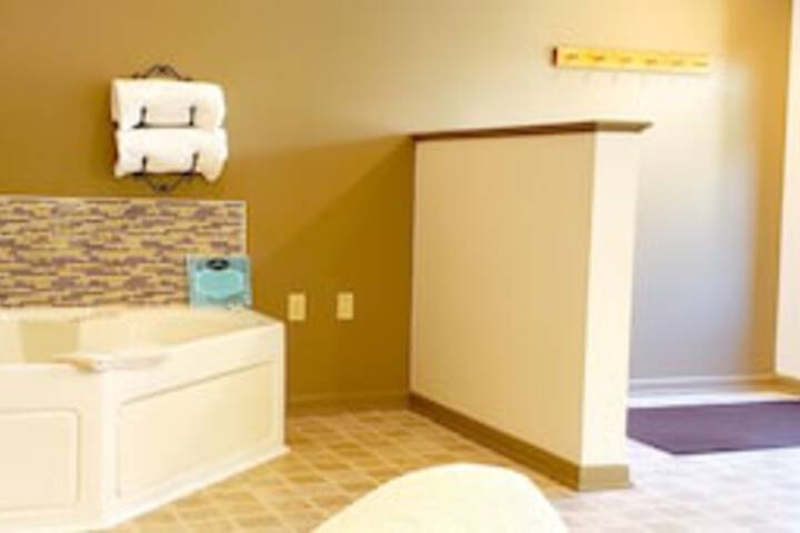 Jetted tub