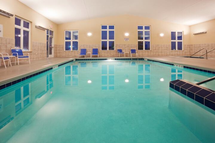 Pool 23 of 46