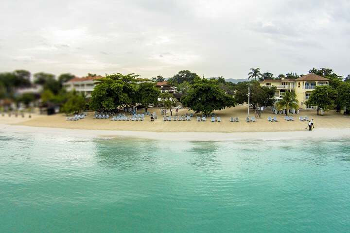 Beach 48 of 61