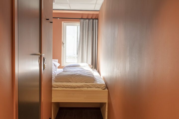 Room 22 of 69