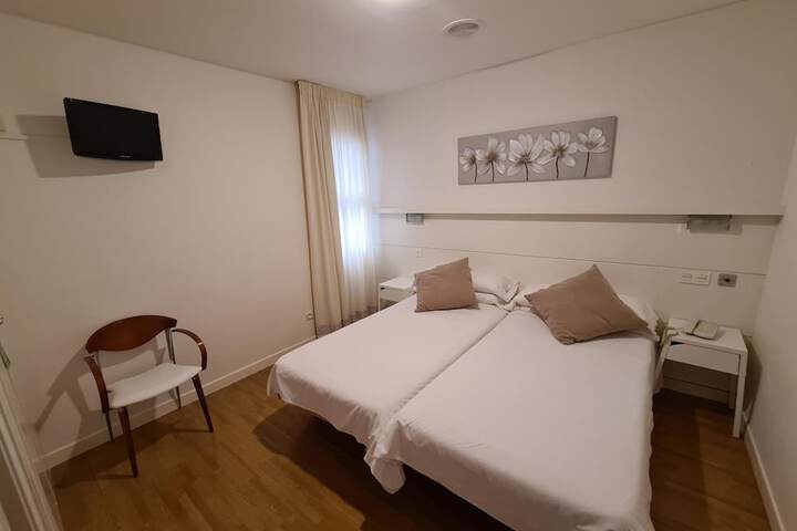 Room 32 of 72