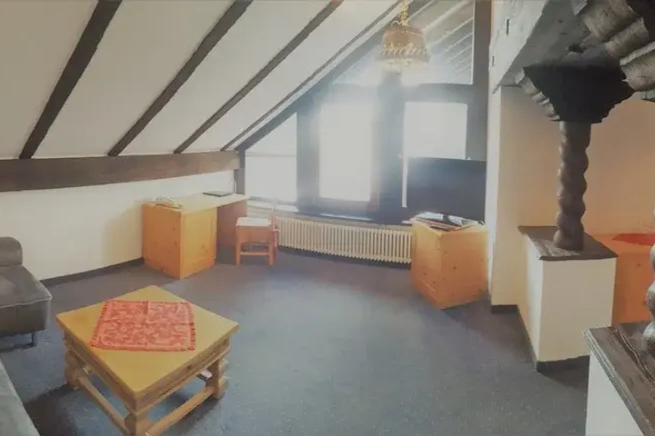 hotel_rooms