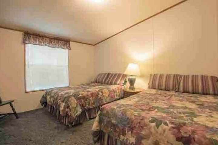Room 12 of 98