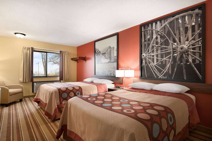 2 Double Beds (2 of 5)