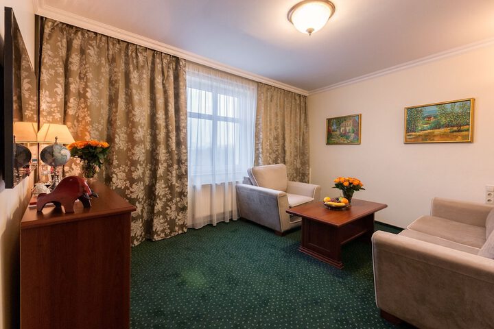 Room 18 of 86