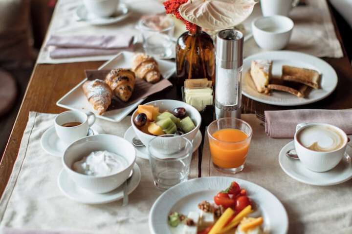 Breakfast/Coffee Service 83 of 97